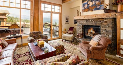Penthouse 4 3 Bedroom Lodge by Moonlight Basin Lodging