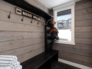 Townhome, 4 Bedrooms | Interior