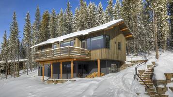 House, 3 Bedrooms | Exterior