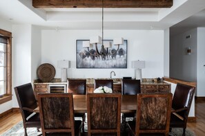 Apartment, 3 Schlafzimmer | Speisen