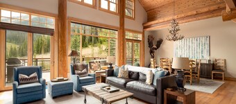 Penthouse 3 3 Bedroom Lodge by Moonlight Basin Lodging