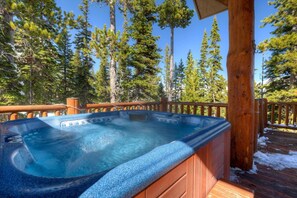 Casa, 4 habitaciones | Áreas de la propiedad