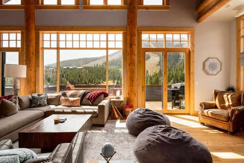 Penthouse 1 3 Bedroom Lodge by Moonlight Basin Lodging
