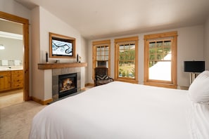 3 bedrooms, free WiFi, bed sheets - Penthouse 1 3 Bedroom Lodge by Moonlight Basin Lodging (Big Sky)