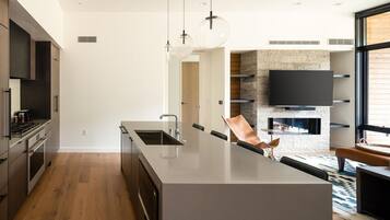 Condo, 2 Bedrooms | Private kitchen | Coffee/tea maker