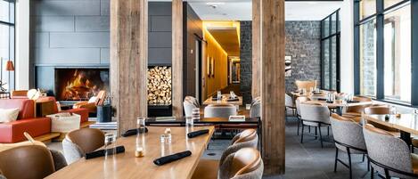 Condo, 1 Bedroom | Dining