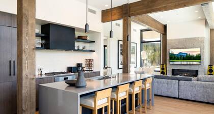 232 Lakelodge 3 Bedroom Condo by Moonlight Basin Lodging