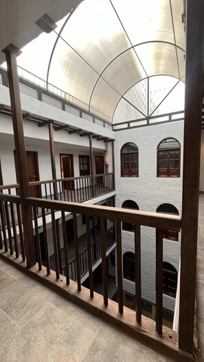 Interior detail - Adobe Suites (Salta)