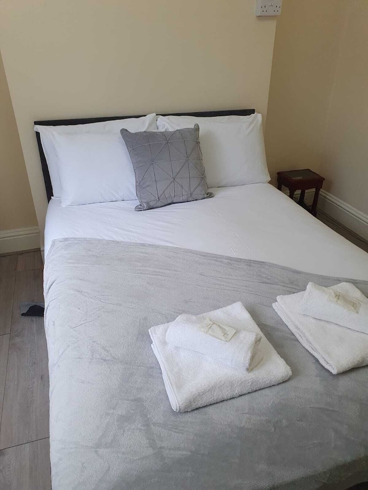 a House in Heart of Valleys in Blaenau Gwent Ebbw Vale North Vrbo