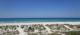 AWESOME BEACHFRONT townhouse! RENOVATED, Spectacular VIEWS! Pet Friendly!