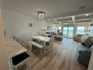 Interior - AWESOME BEACHFRONT townhouse!  RENOVATED, Spectacular VIEWS!  Pet Friendly! (Panama City Beach)
