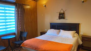 Cabin | 1 bedroom, laptop workspace, free WiFi, bed sheets