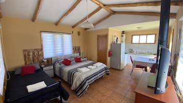 小屋 | 1 間臥室、筆電工作空間、免費無線上網、床單