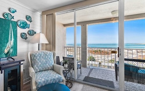 TV, DVD player - 1BR Gulf Condo with Breathtaking Views, Pools, Hot Tub |Magnolia House 507 (Destin)