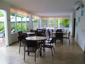 Restaurant - Ocean Blue Hotel (Manglaralto)