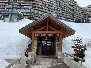 Exterior - Studio Skiuus, Moderne Directement sur les Pistes. Un Casier à Skis est Inclus (Aime-la-Plagne)