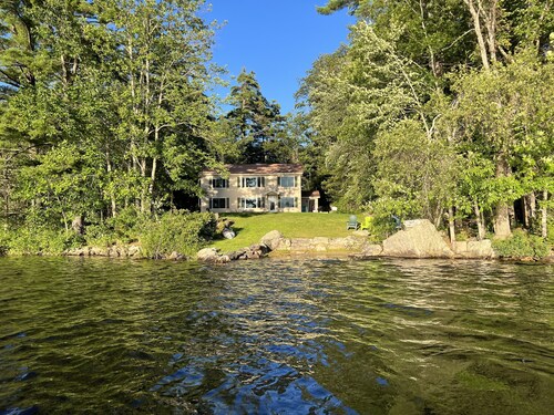 Maine Lake Country Lakefront Retreat, Private Beach, Kayaks & Ski Minutes Away