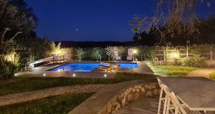 Lovely Portion of Villa in Ansedonia with swimming pool, 10' walk from Feniglia
