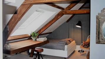 3 slaapkamers, een bureau, een strijkplank/strijkijzer, gratis wifi