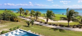 Sea Salt Villa - New Modern Large 7 Bedroom Luxury Villa + Concierge!