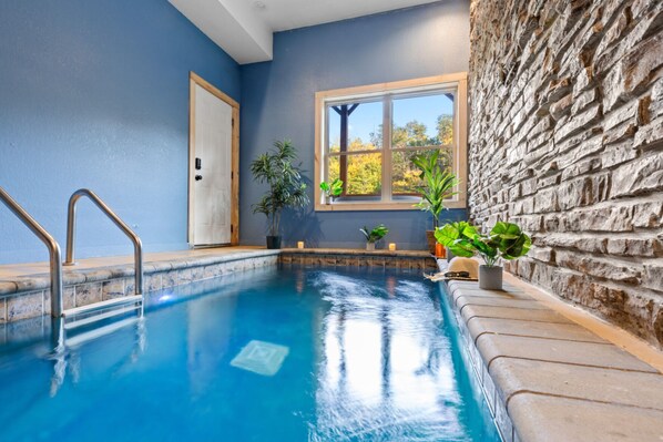 Indoor pool - Enchanted Forest Hideaway by Ghosal Luxury Lodging (Sevierville)