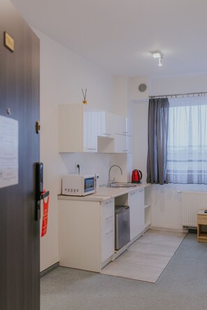 單人房 | 私人廚房 | 微波爐