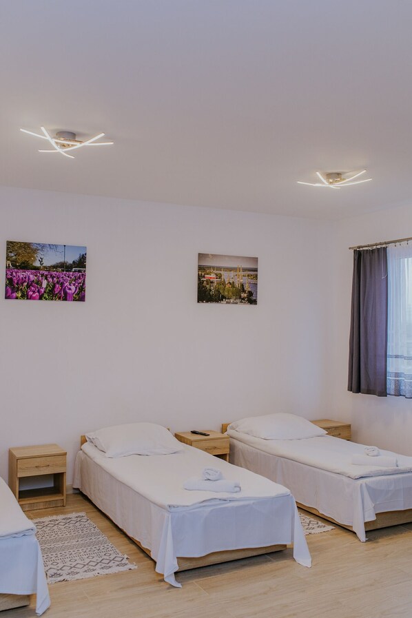 Værelse til 4 personer | Gratis Wi-Fi