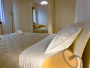 2 Schlafzimmer, Schreibtisch, kostenloses WLAN, Bettwäsche
