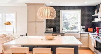 Your Private Winter Retreat: The Ultimate Ski & Boarder Basecamp