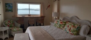 4 bedrooms, free WiFi, bed sheets