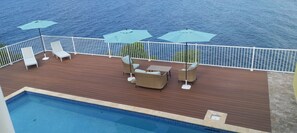 Outdoor pool - A true oceanfront villa with amazing sunsets and pool. Very nice location.  (St. Thomas)