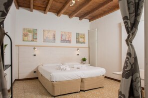 1 bedroom, iron/ironing board, travel crib, WiFi