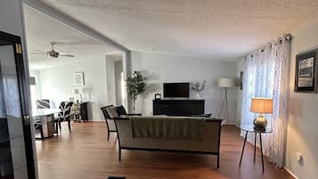 Smart-tv, stereoanlæg