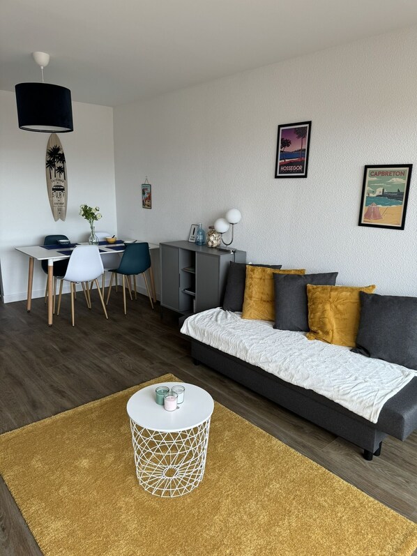 TV - Charmant T2 à 1 Min de la Mer Balcon & Parking Capbreton Chiens Acceptés ! (Capbreton)