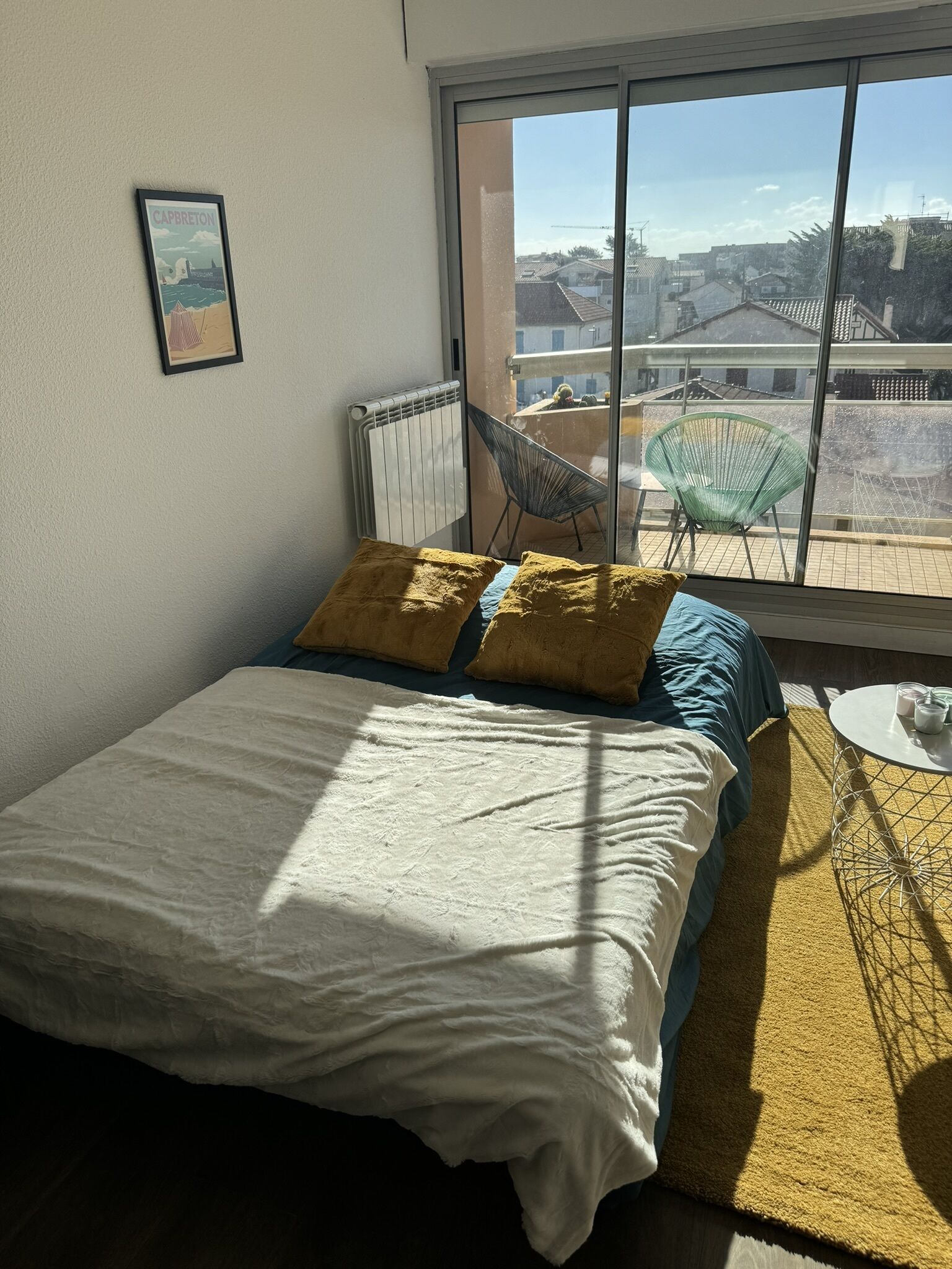 1 chambre, fer et planche à repasser, Wi-Fi gratuit, draps fournis
