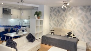 Apartment, 1 Queen Bed with Sofa bed | Living area - Spacious Luxury 1-bed Apartment in London Excel (London)