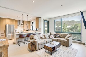 スマートテレビ、暖炉