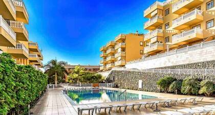 Très bel Appartement Lumineux 2chambres et Grande Terrasse à Palmmar