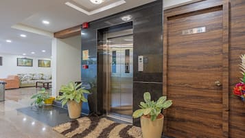 Elevator