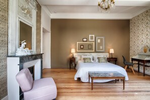 8 bedrooms, iron/ironing board, travel crib, WiFi