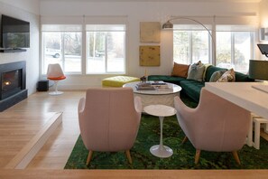 TV connectée, cheminée