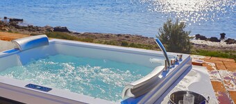 Villa Maraus- Seafront villa in Marausa, Sicily