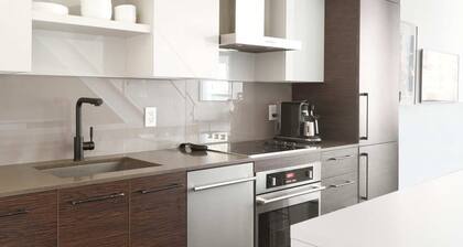 DT Toronto Condo Townhouse