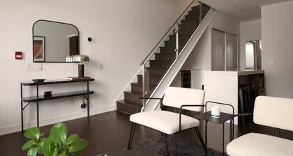 DT Toronto Condo Townhouse