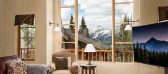 6 Mountain Home Road (4-Bedroom) by Moonlight Basin Lodging by Moonlight Basin Lodging