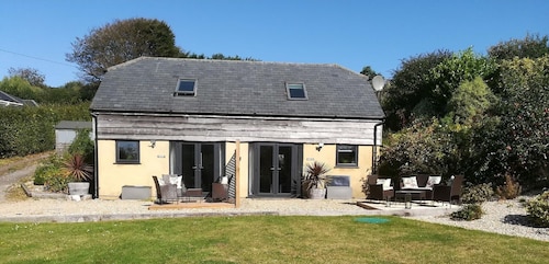 Ideal Spring Breaks for Couples