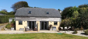 Ideal Spring Breaks for Couples