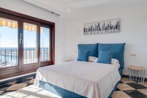 3 habitaciones, tabla de planchar con plancha y wifi gratis 