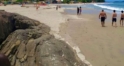 Casa Maravilhosa Para Família em Paraty a 100 Metros da Praia