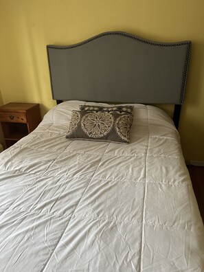 3 slaapkamers, een bureau, gratis wifi, beddengoed